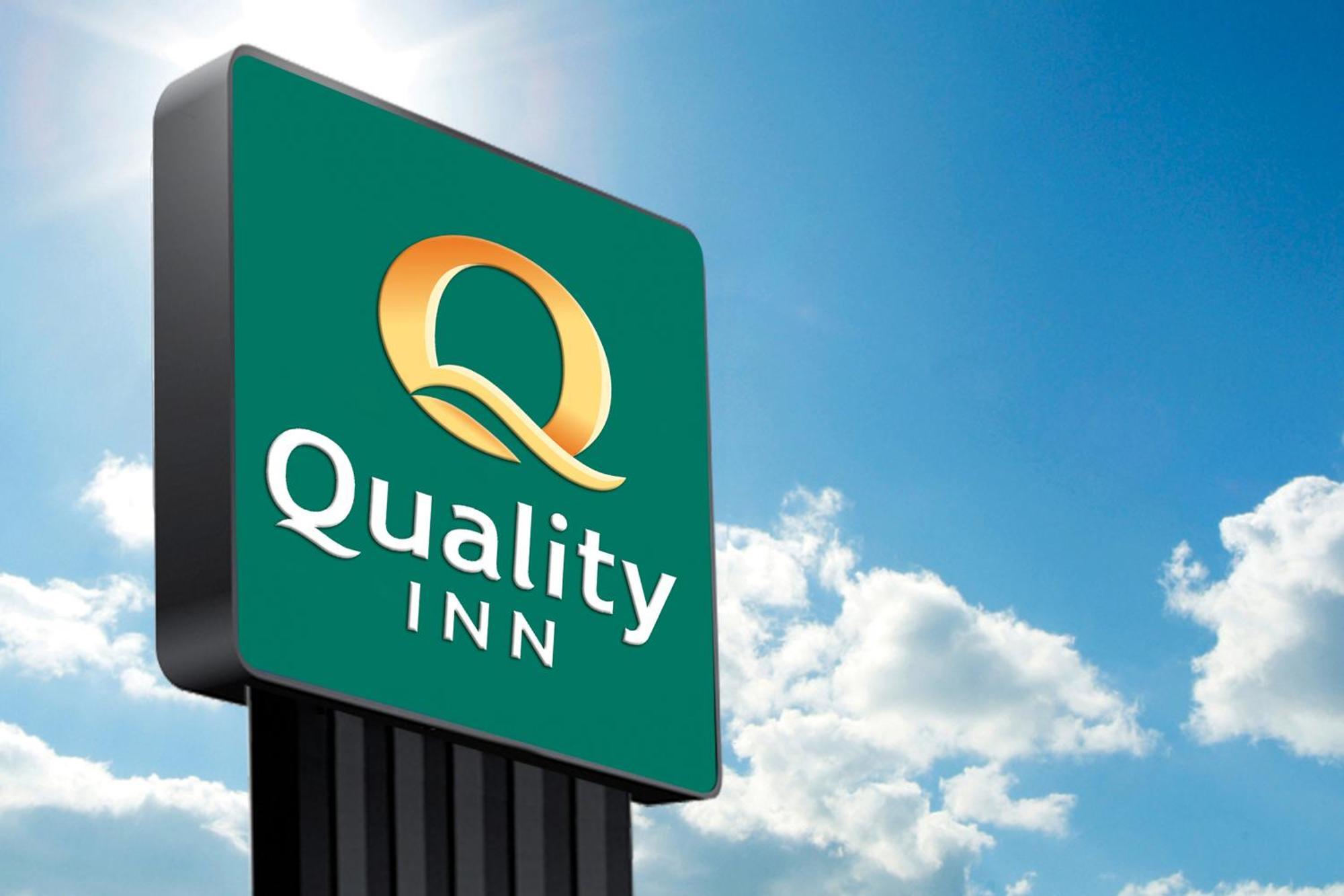 Quality Inn Nashville - Opryland Area Buitenkant foto